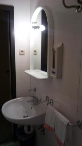 Hotel Violetta Parma Ngoại thất bức ảnh