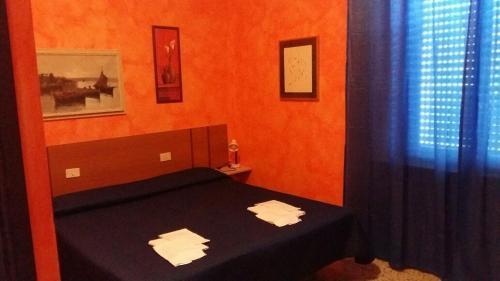 Hotel Violetta Parma Ngoại thất bức ảnh